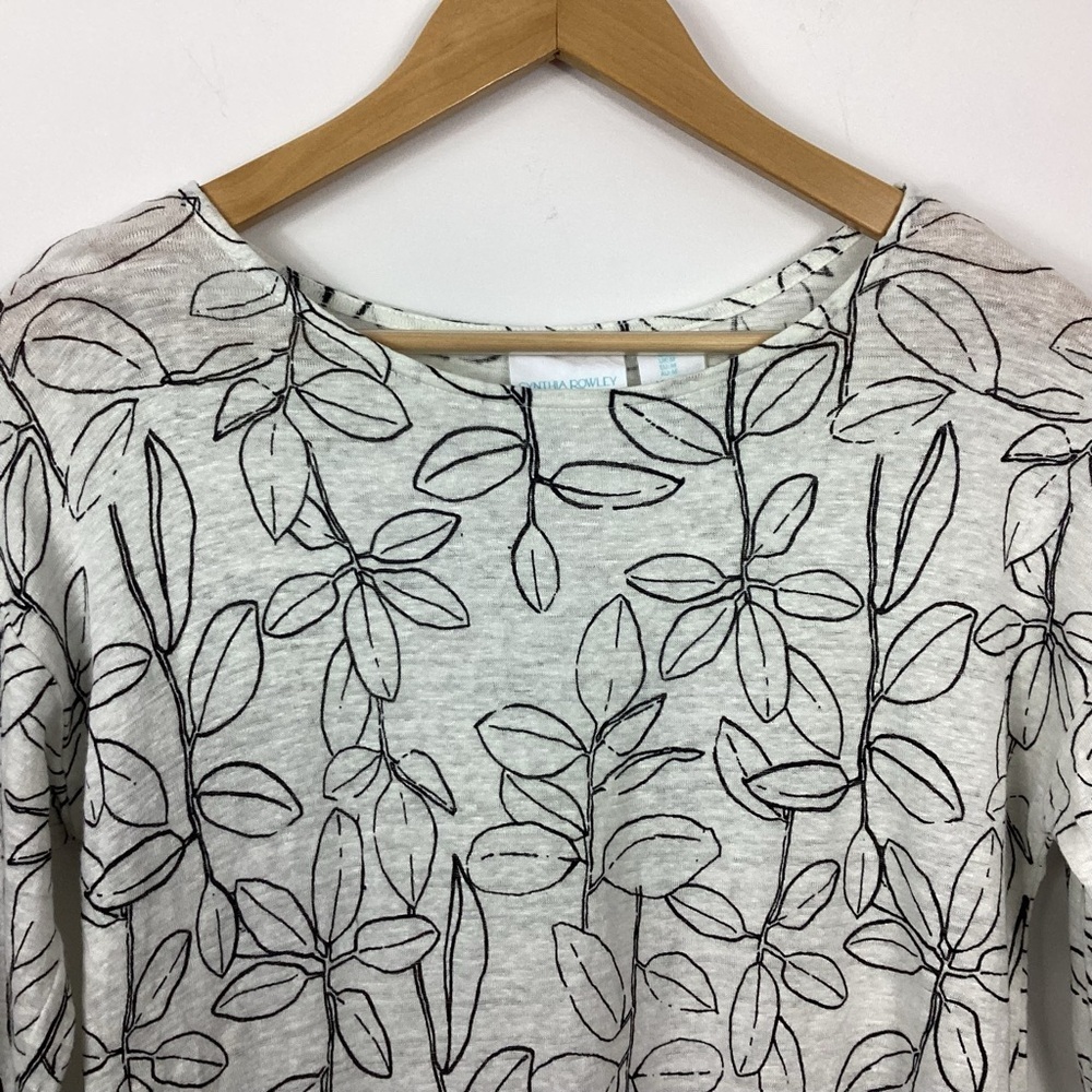 Cynthia Rowley Linen Top With Leaves Size Medium - Picture 2 of 6